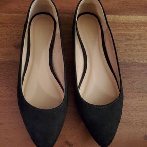 Old Navy Faux-Suede Pointy Ballet Flat - Size 7